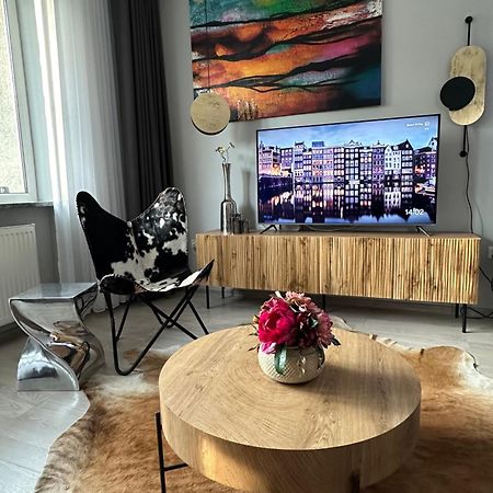 The Mirrors Apartment โซพอต ภายนอก รูปภาพ