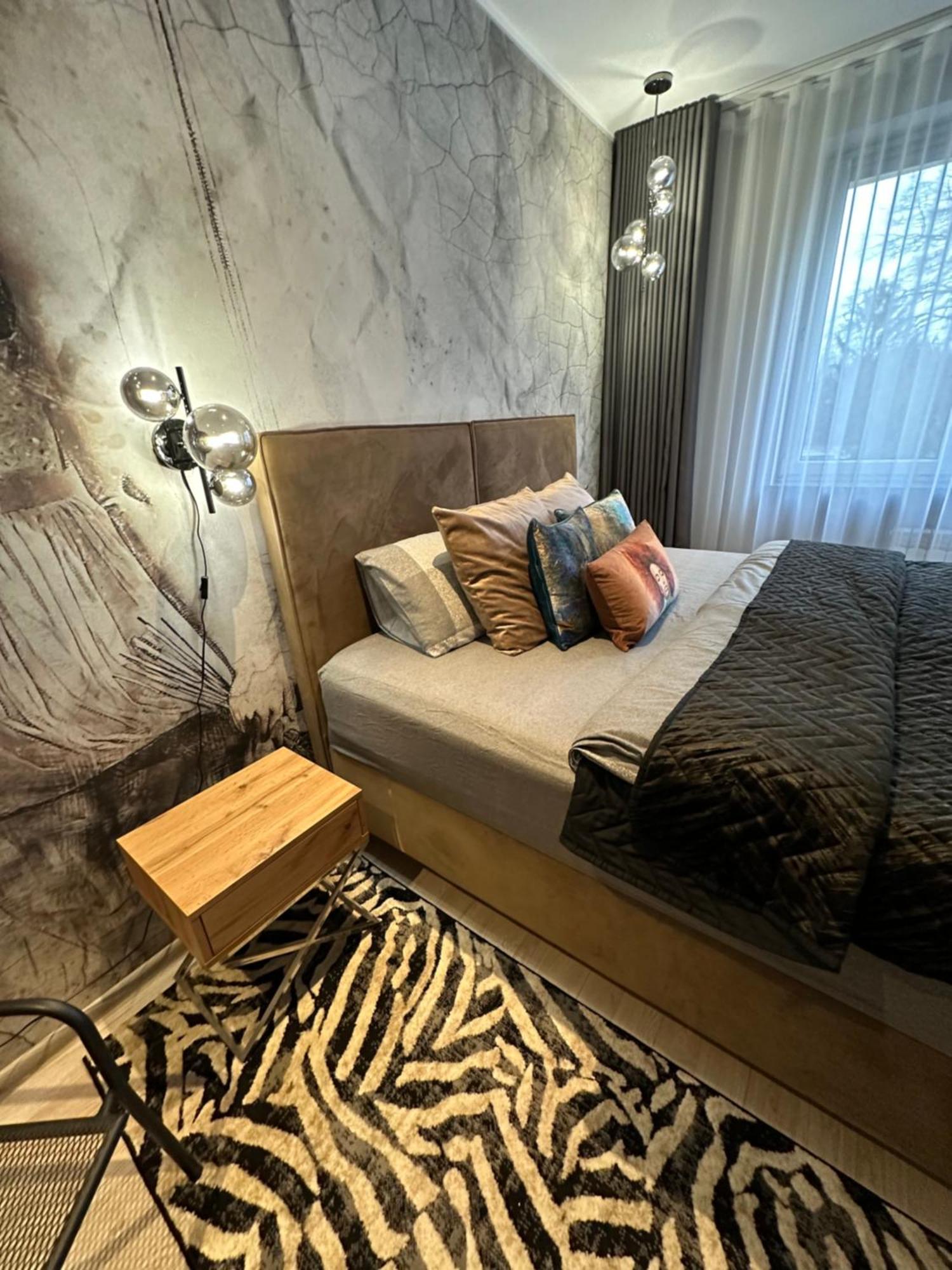 The Mirrors Apartment โซพอต ภายนอก รูปภาพ