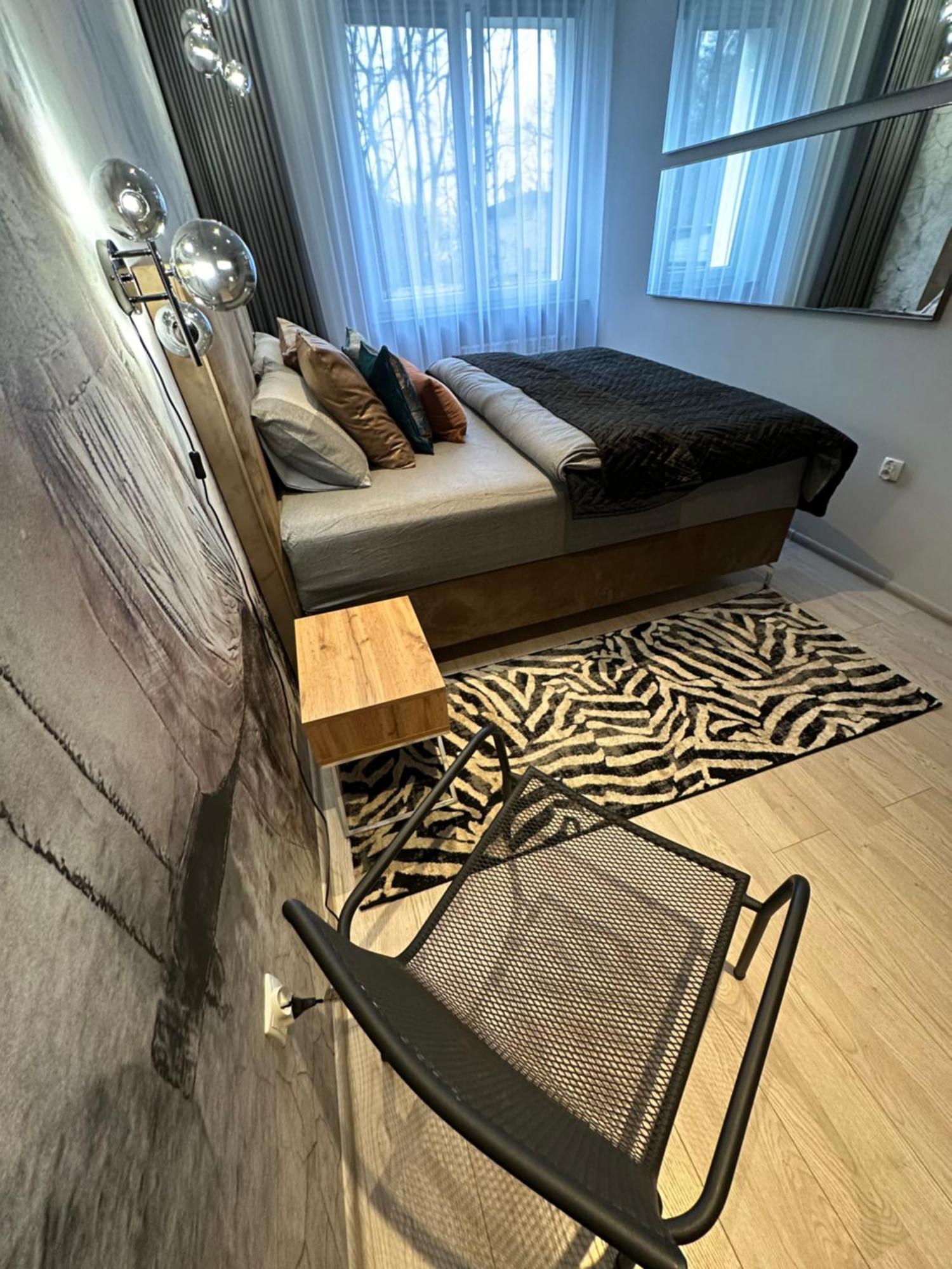 The Mirrors Apartment โซพอต ภายนอก รูปภาพ