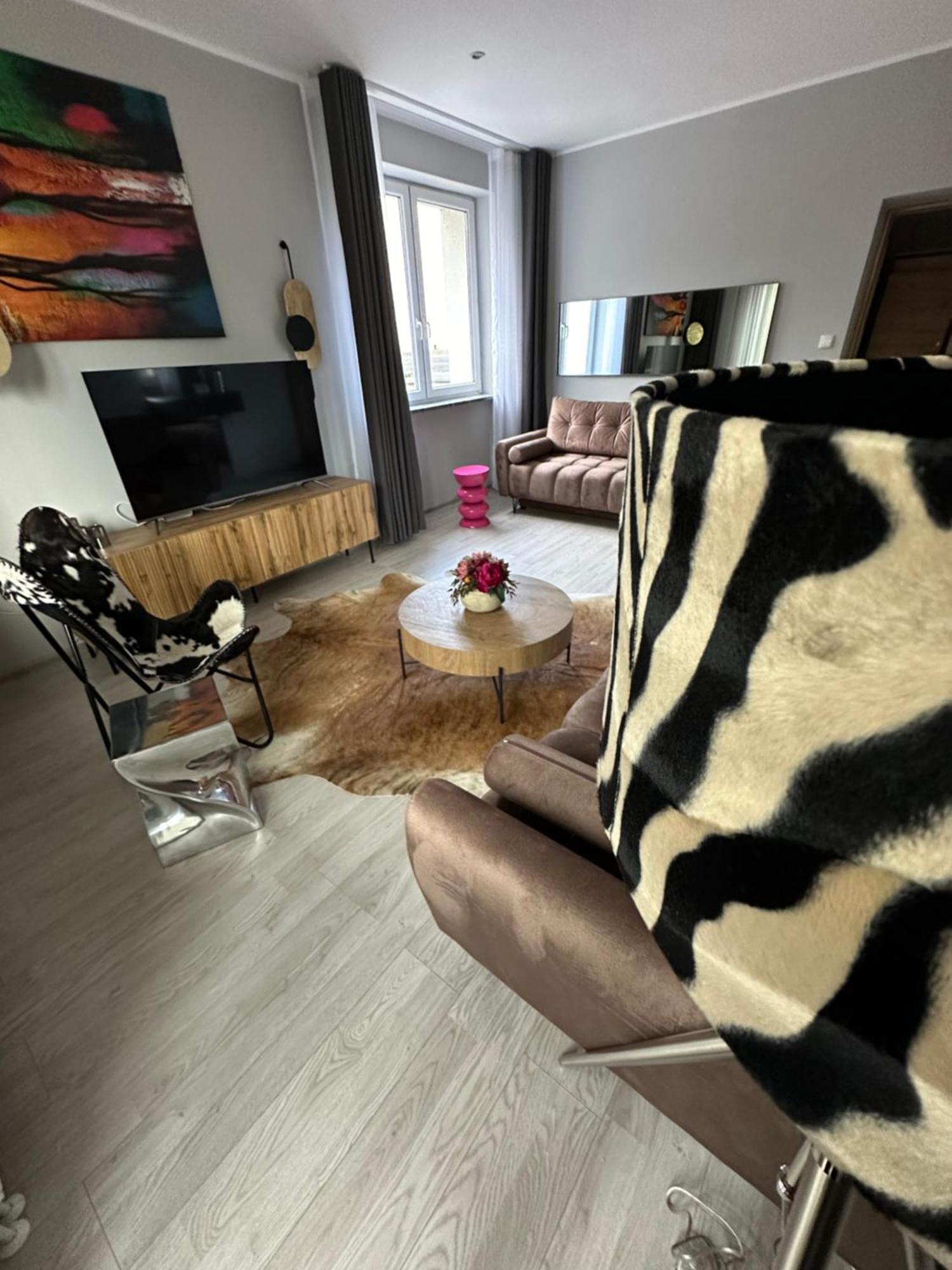 The Mirrors Apartment โซพอต ภายนอก รูปภาพ