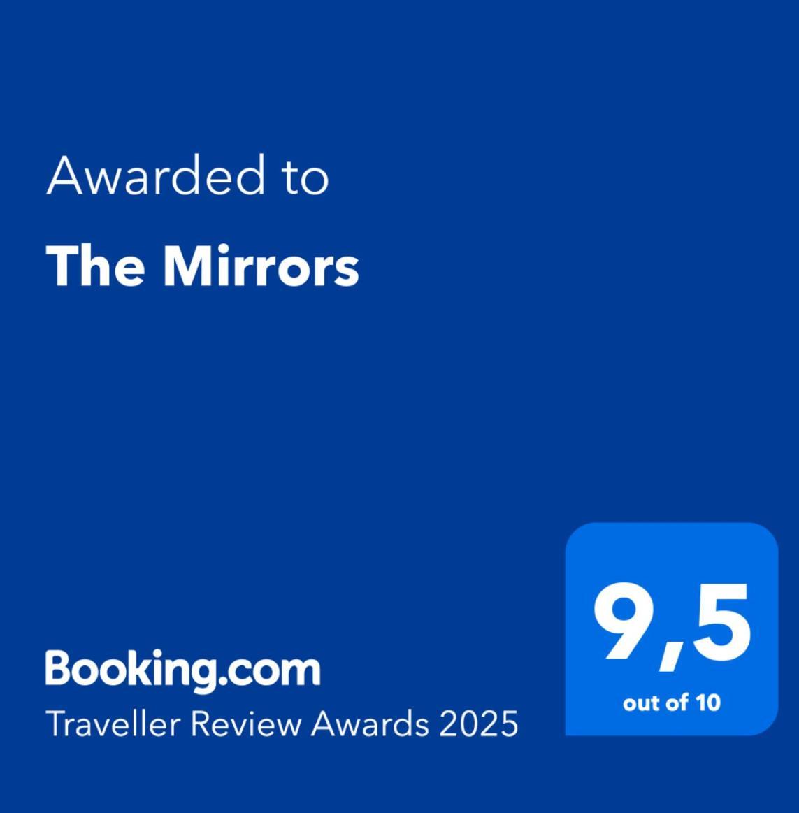 The Mirrors Apartment โซพอต ภายนอก รูปภาพ